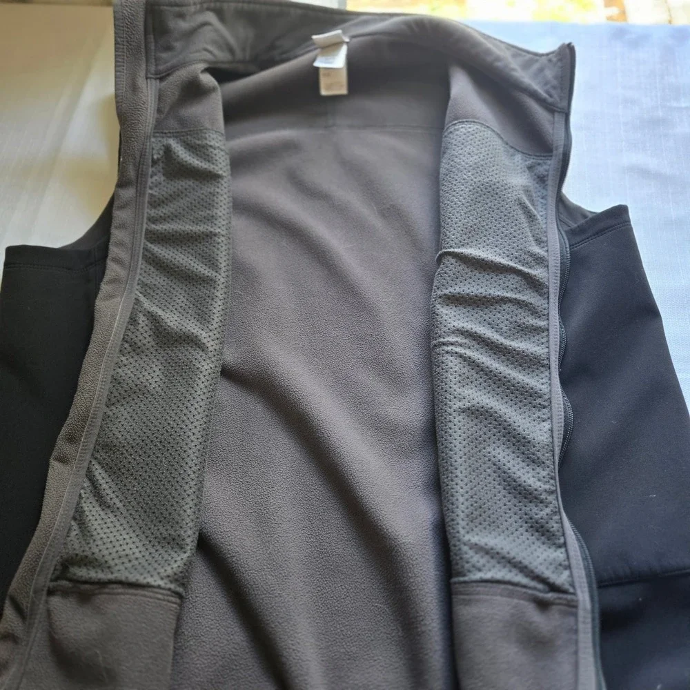 The North Face Apex Bionic Softshell Vest Mens XL Black Windproof Full Zip Mock